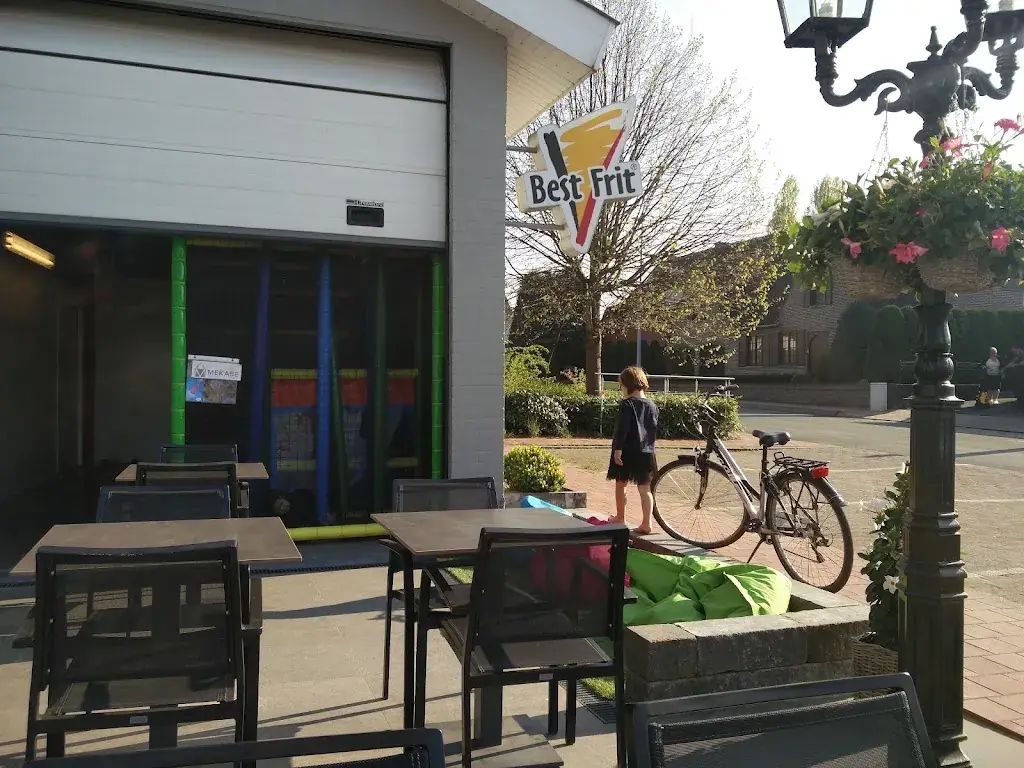 Eatery Frituur Kowzy_Lichtervelde_slider_image_1