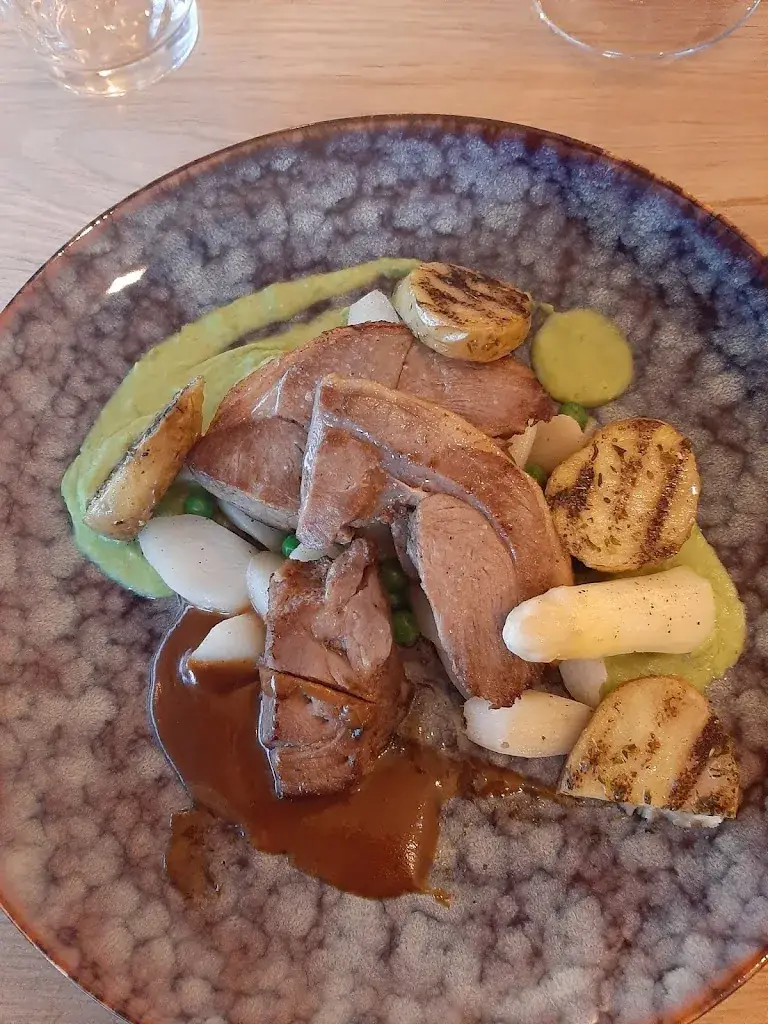 Restaurant Charlotte_Leopoldsburg_slider_image_3