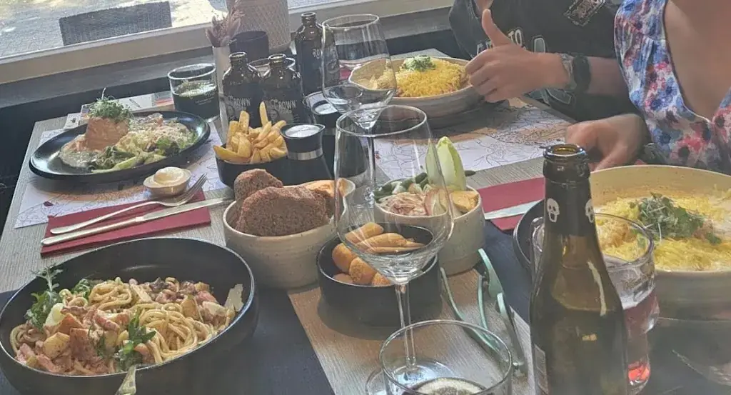 Elke Hellyn_De Burgemeester_Leopoldsburg_avis