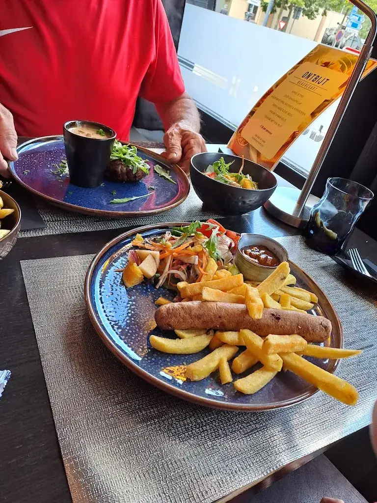 Menü_Beauregart II_Leopoldsburg_Bild_2