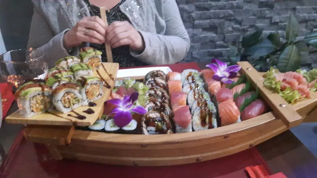 Menu_Leo Sushi_Leopoldsburg_imagen_4