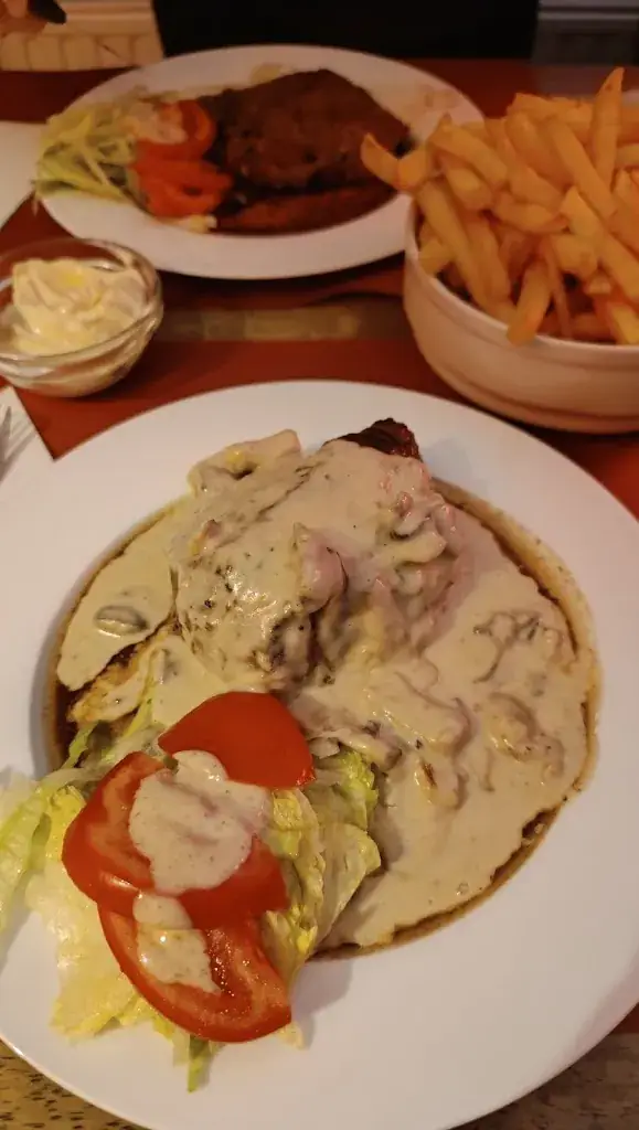 Raquel Saenz Bonilla_Music bar & steak house Satisfaction_Londerzeel_Bewertung