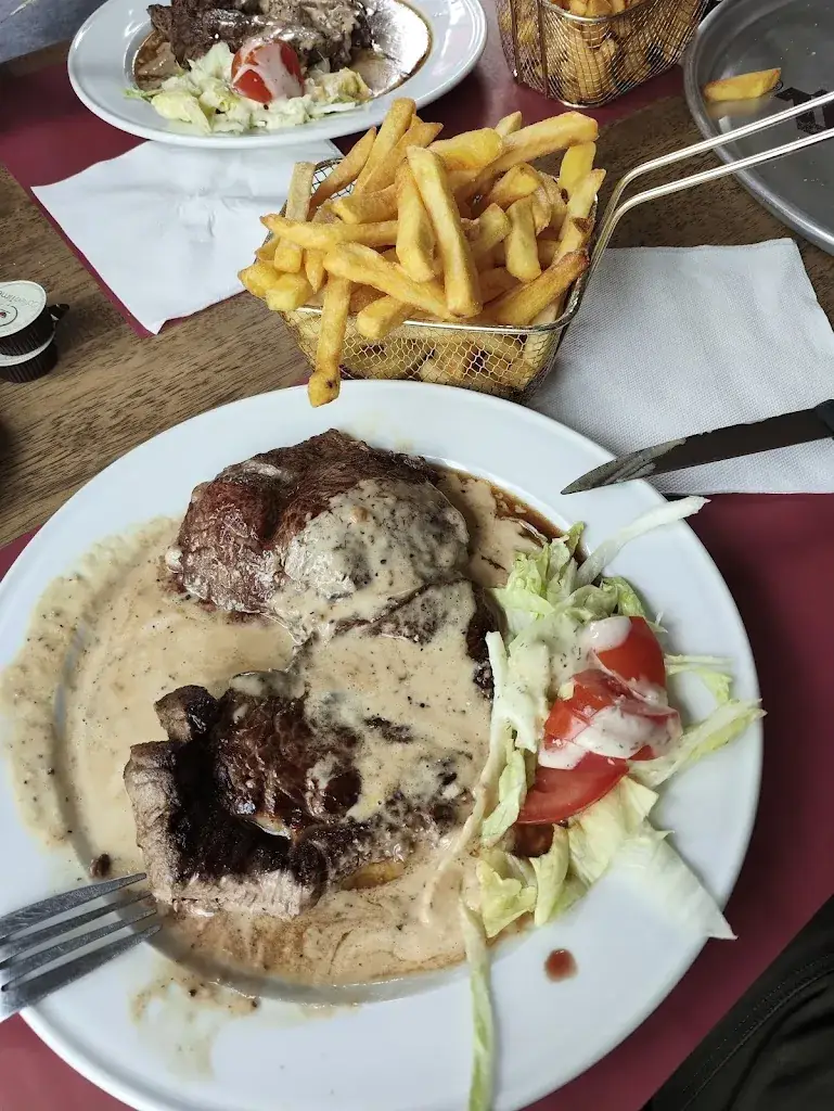 Gun Head_Music bar & steak house Satisfaction_Londerzeel_Bewertung