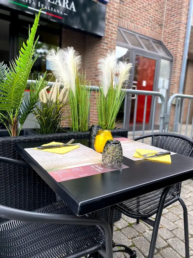 Pizza Clara_Machelen_slider_image_1