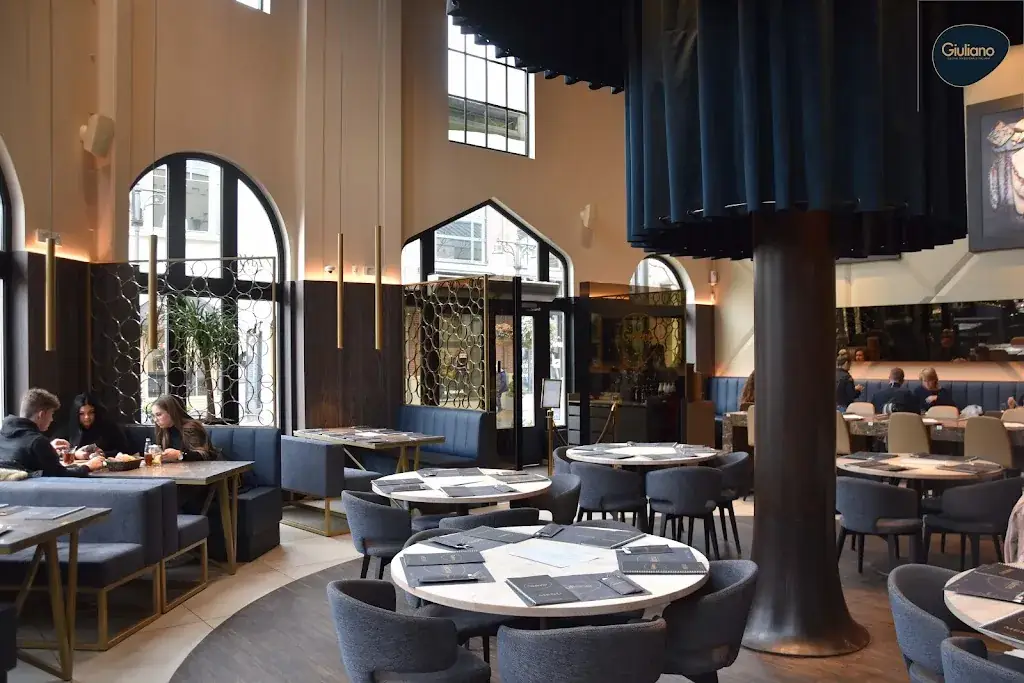 Giuliano_Maasmechelen_slider_image_1