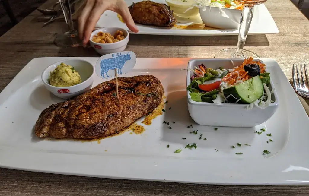 Kirill Love_Zero Zero Grand Café_Maasmechelen_avis