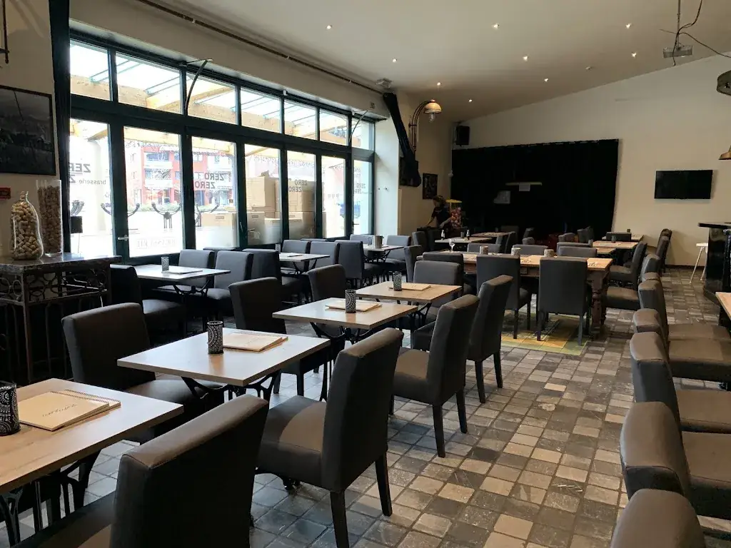 Zero Zero Grand Café restaurant à Maasmechelen