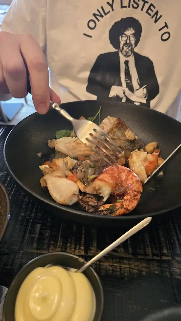 Guy E_A Propos Bistro_Maasmechelen_reseña