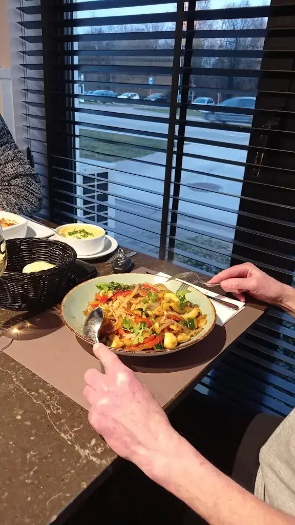 Alain Peraux_Pact 24_Bekkevoort_review