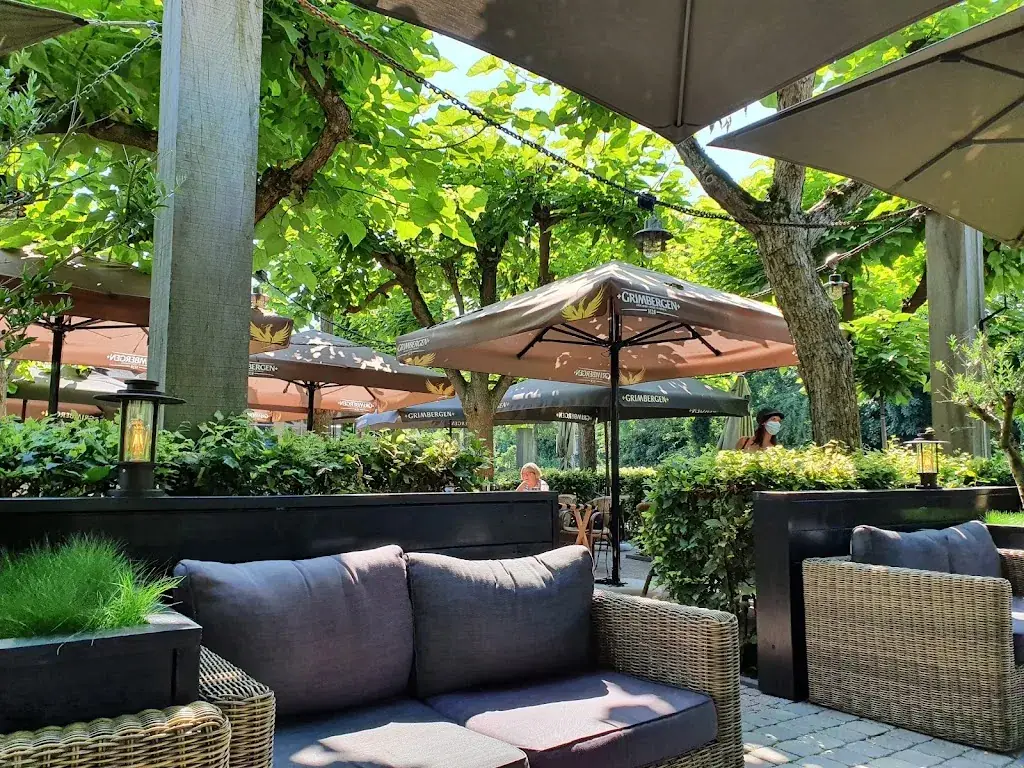 de Waterkant restaurant in Lommel