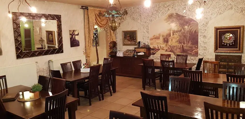 Twins restaurante en Lommel