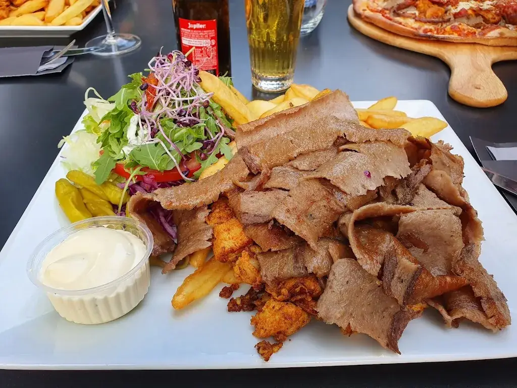 Twins_Lommel_slider_image_2