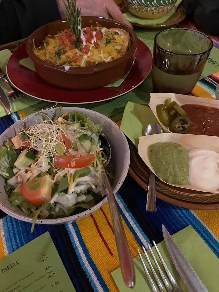 MamaShark Vlogs_Cantina_Lommel_avis