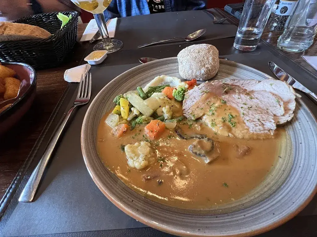 RBAR (RBAR)_Den Brugwachter_Lommel_reseña