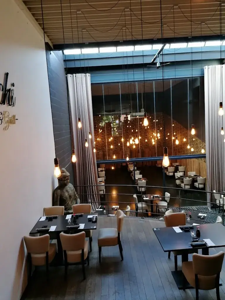 Hamachi_Lommel_slider_image_1