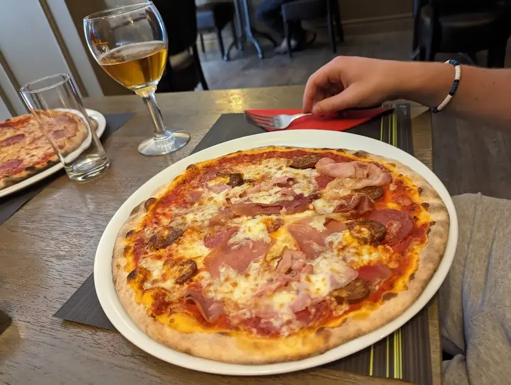 Gemma Lee_La Pergola_Lommel_review