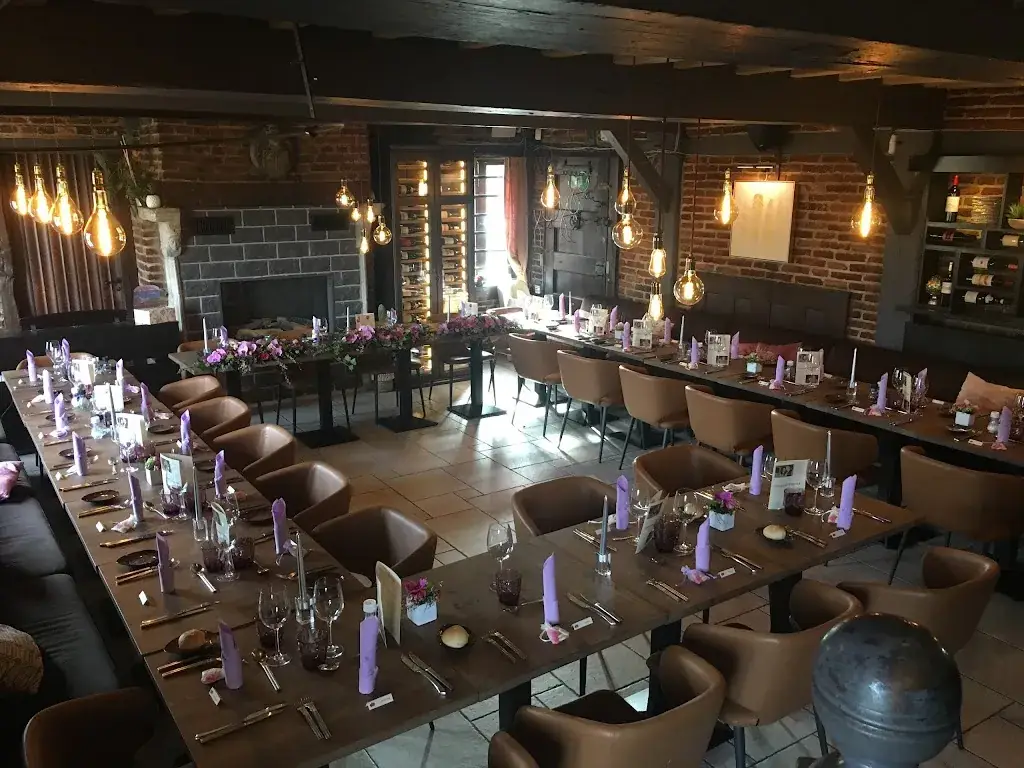 Brasserie Kasteel Beersel Restaurant in Beersel