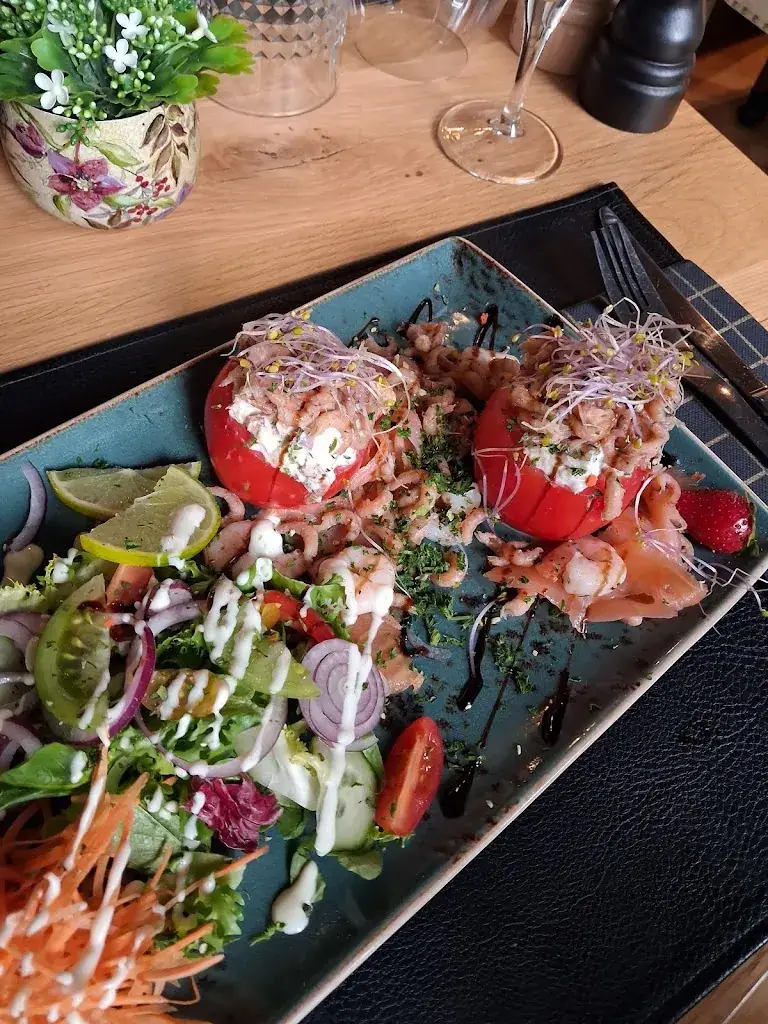 O'Hazar_Menen_slider_image_3