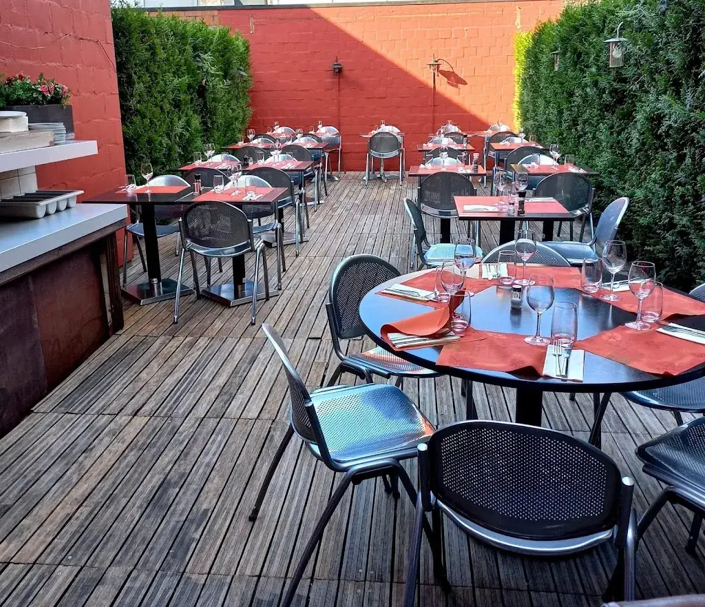 Adriano's Wine & Pasta Bar Restaurant in Beersel