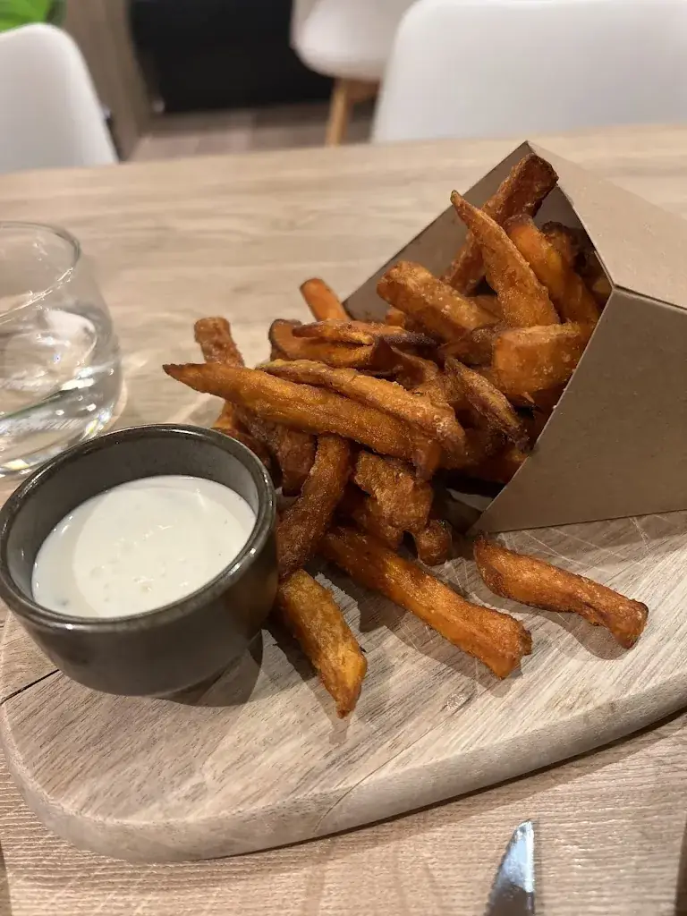 Efa Samskid_Bona Foodbar_Merchtem_avis