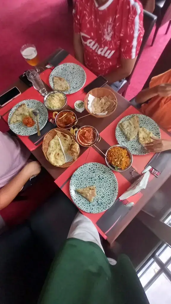 G/M Pillay_Royal Passage to India_Mol_avis