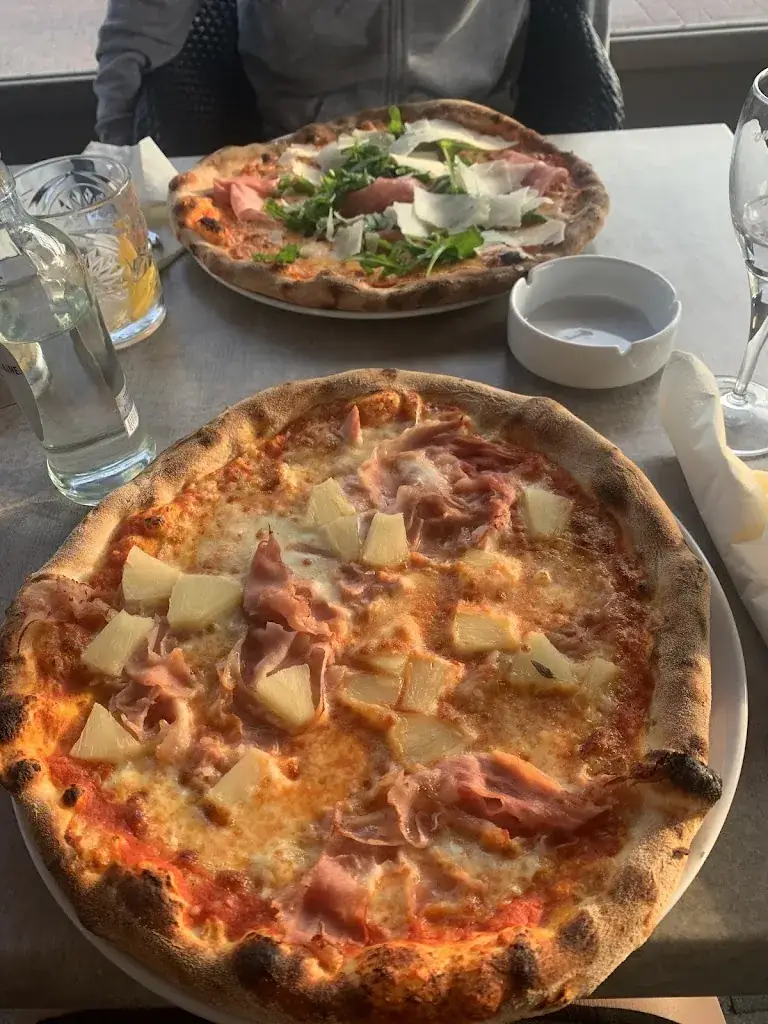 Markéta Procházková_La Brasseria De Middenstand_Merelbeke-Melle_reseña