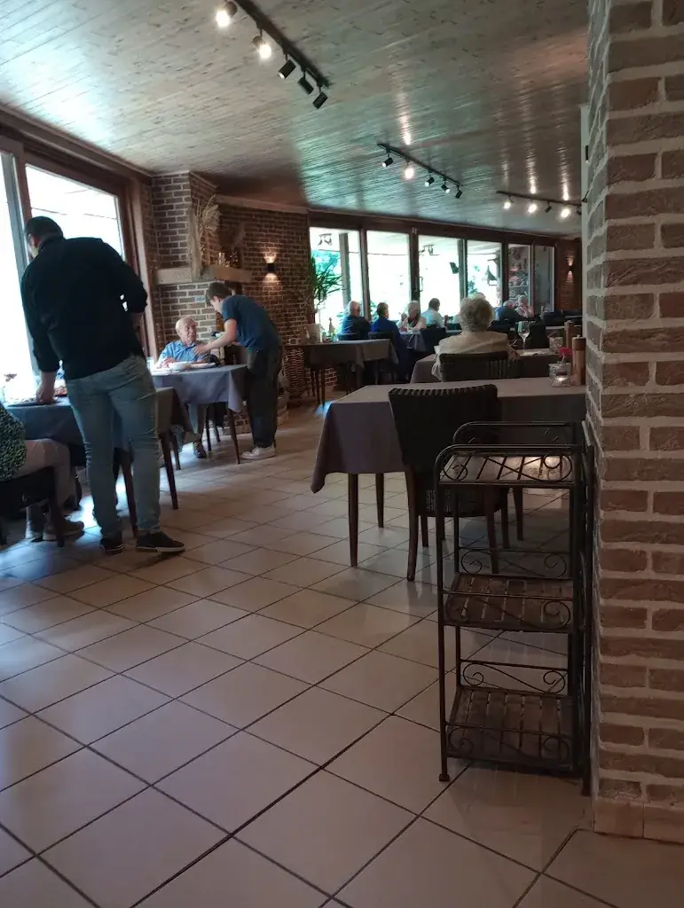 Fleur Van de Velde_Palingshof Mieken Smet_Lokeren_review