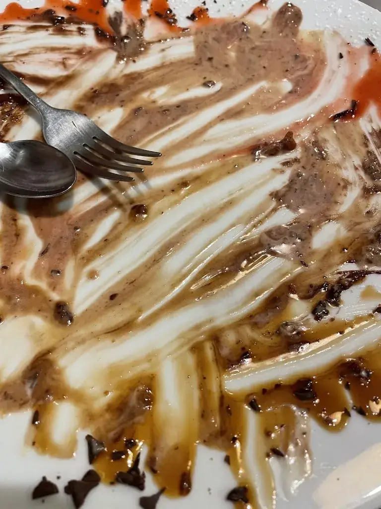 Przemyslaw Eryk Piotrowski_Bistro Jerome_Deinze_reseña