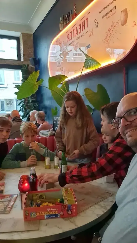 Andrew Turner_Theatercafé Mortsel_Mortsel_review