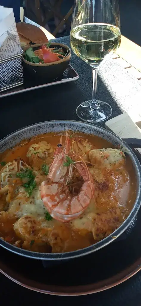 Mia Vílchez_Bistro Vjeu-Djeu_Mortsel_review