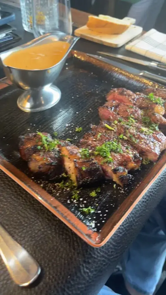 Bistro Vjeu-Djeu_Mortsel_slider_image_2