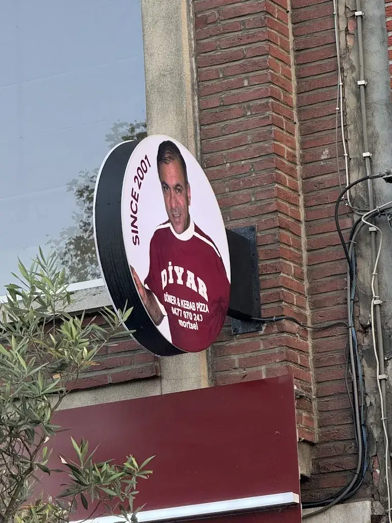 Wouter Van den Bogaert_Diyar Grill_Mortsel_review