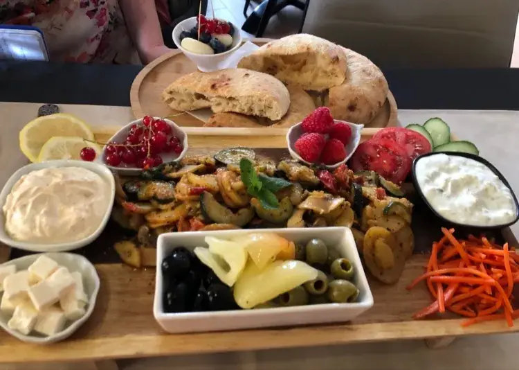 Linda Fyen_Restaurant Shqiponja_Mortsel_review