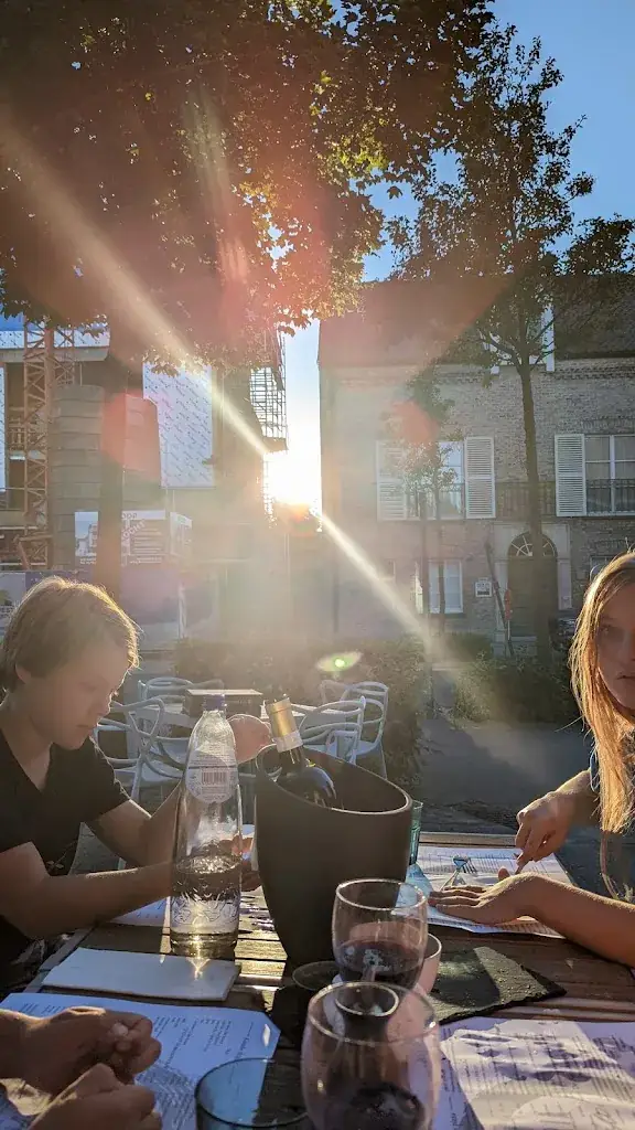 Peter Verbeek_Mangia_Merksplas_reseña