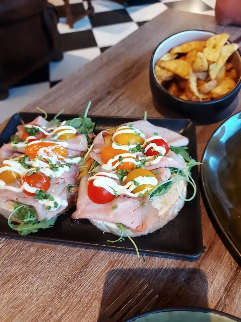 Menü_Wiez gastrobar_Beerse_Bild_5