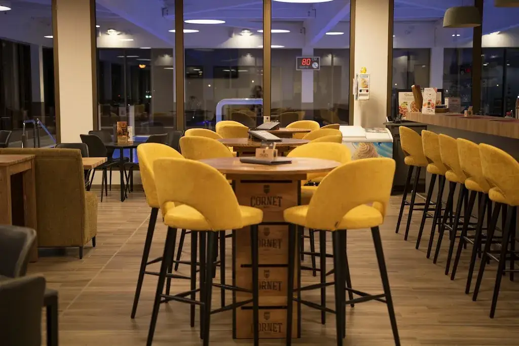 Brasserie Dolfijntje restaurant à Aartselaar