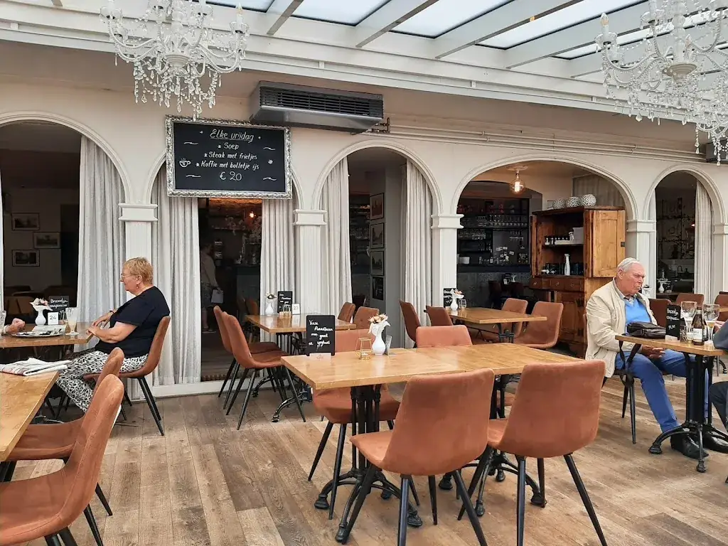 Banana Split_Overpelt_slider_image_1