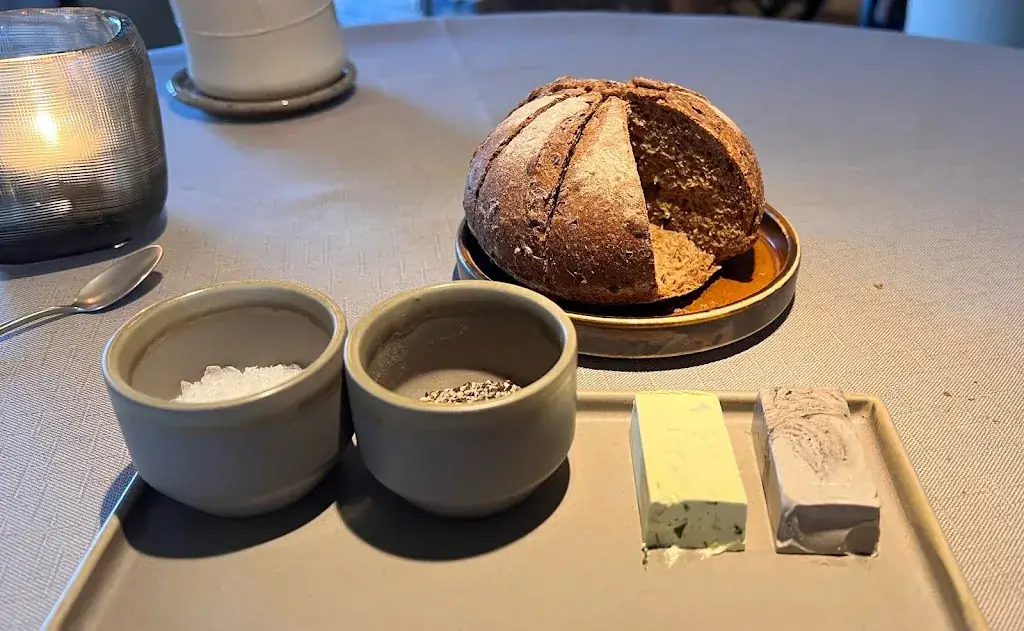 Menu_Petite Source_Pelt_image_2