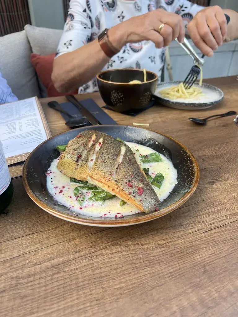 Silvy Van Son_Gastro & Resto Mamazzita | Foodsharing en Wereldkeuken_Pelt_review