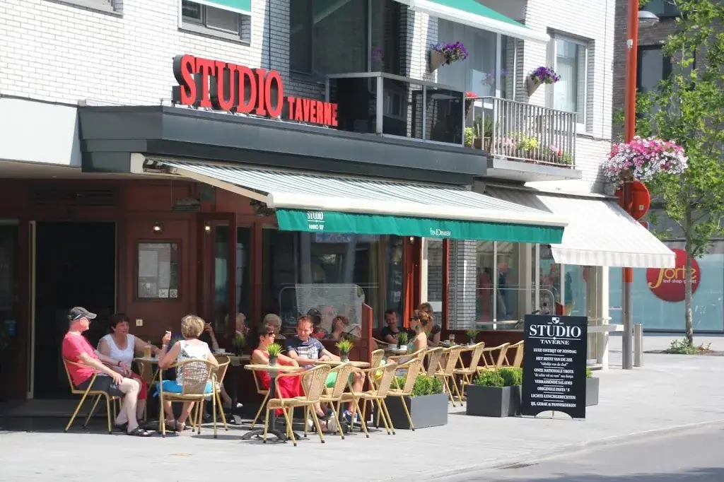 De Studio restaurant à Pelt