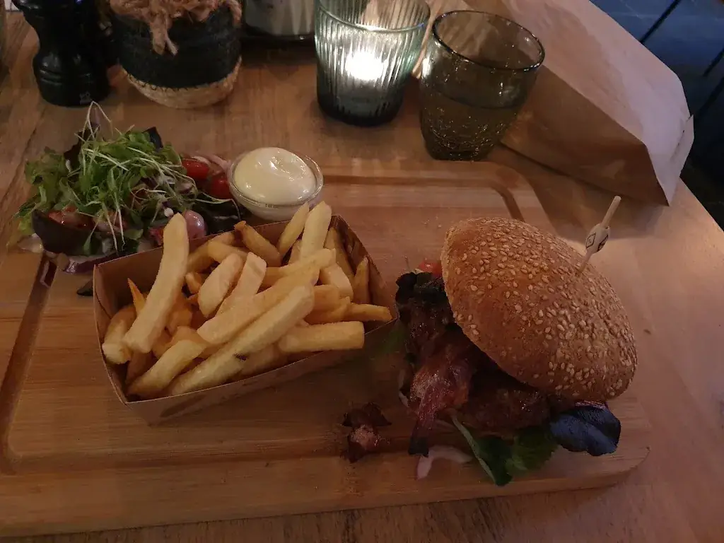 Christel Diepvens_Bread Garden_Nijlen_review