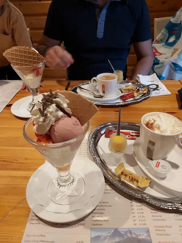 Luly H._Bärgli_Nijlen_review