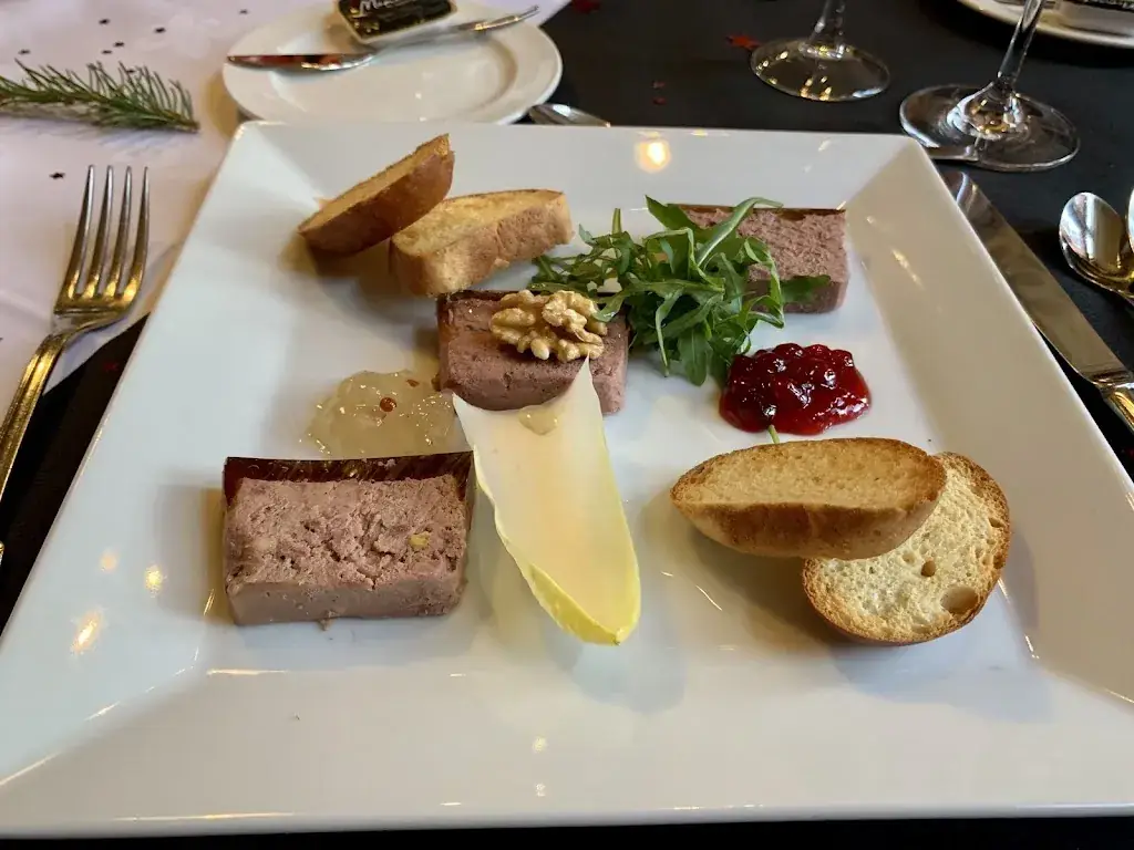 Geert Wanten_Bärgli_Nijlen_review