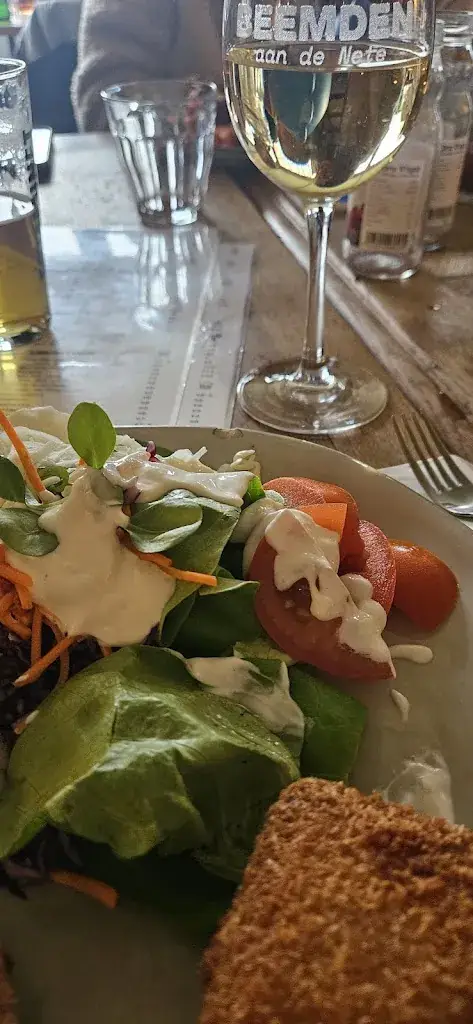 anastasia gkosdi_De Beemden_Nijlen_review