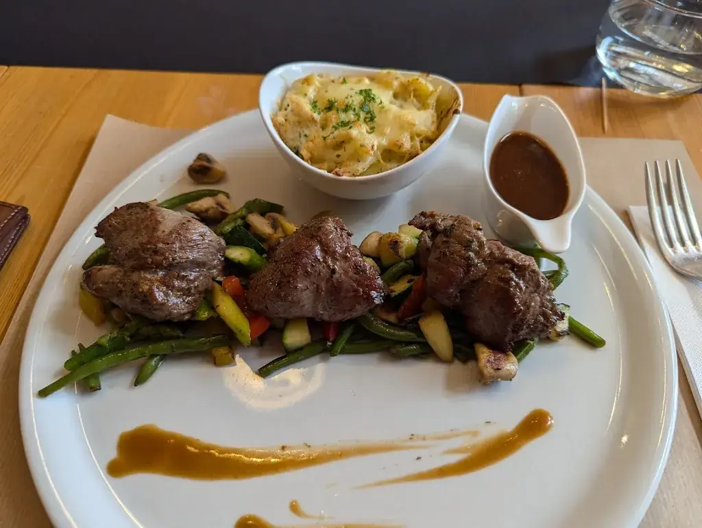 Restaurant LeoNora_Nijlen_slider_image_3