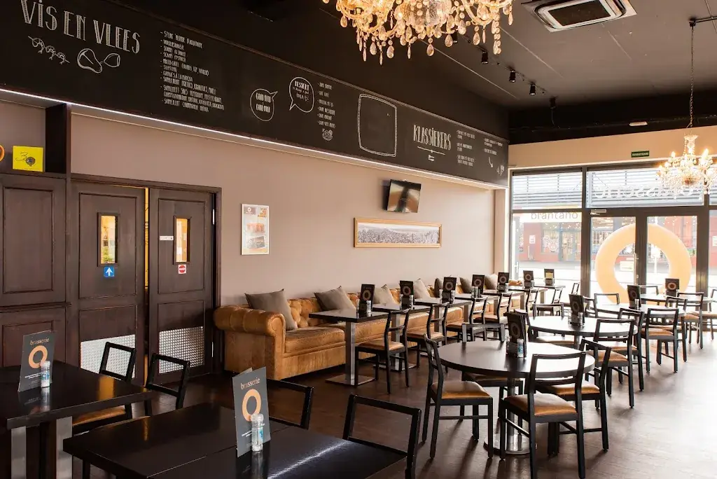 Brasserie O restaurant in Olen
