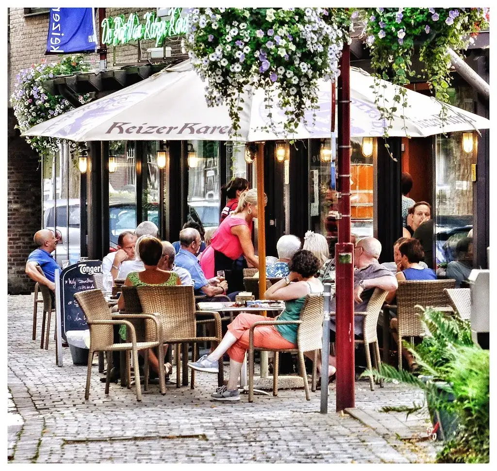 De Pot Van Keizer Karel restaurant à Olen