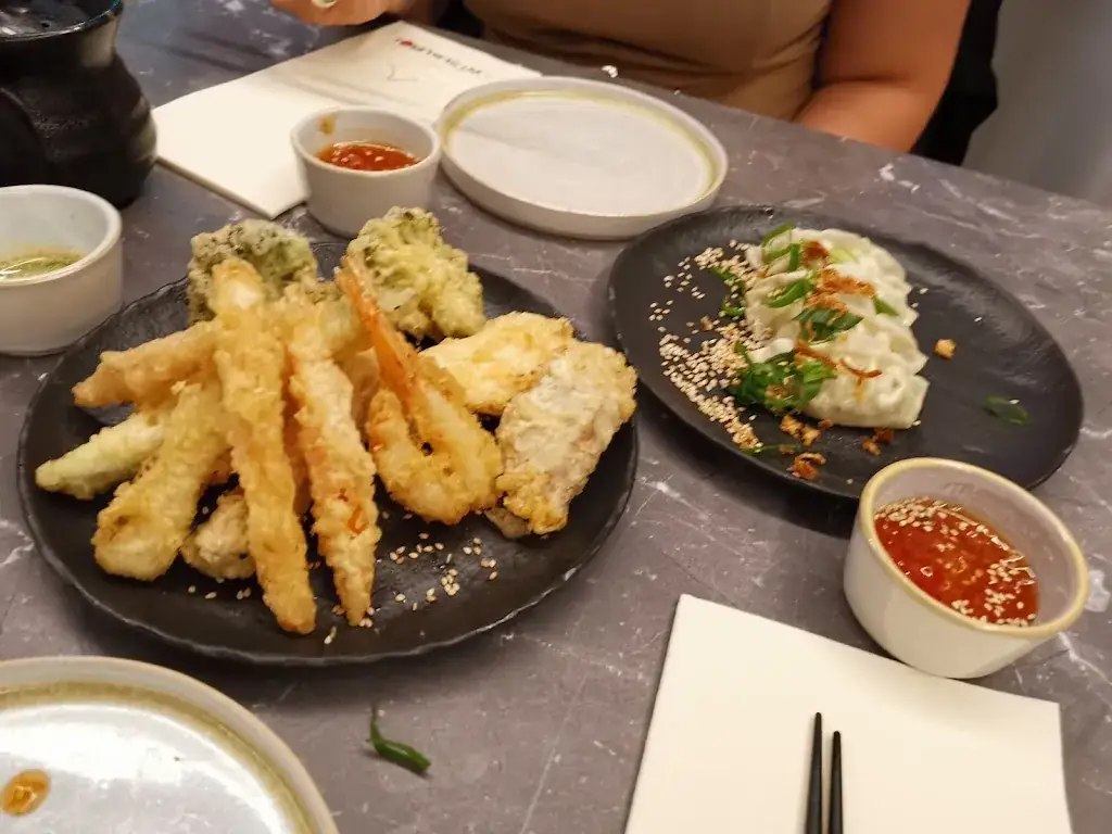 Menu_Kintsukuroi Sushi_Olen_image_5