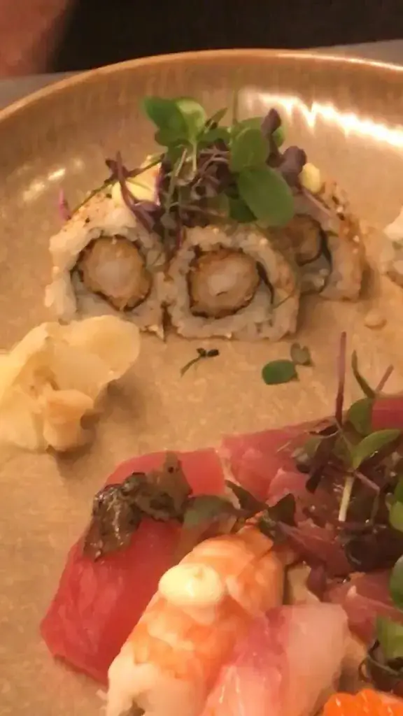 Barbara Fava_Kintsukuroi Sushi_Olen_review