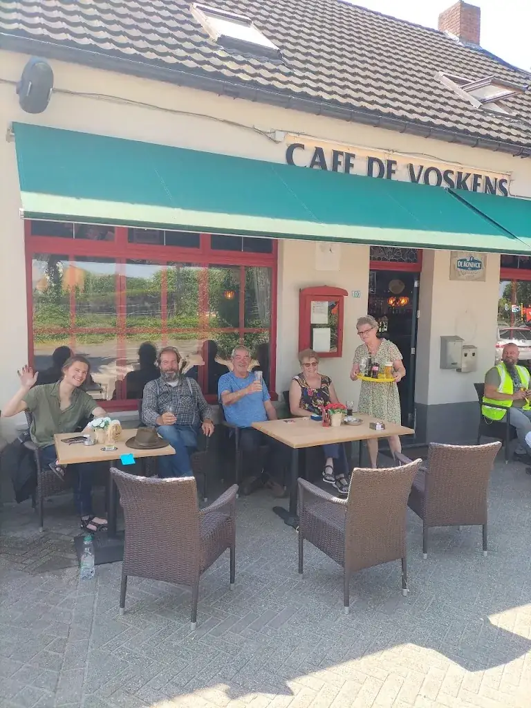 Peter Zandberg_Café De Voskens_Arendonk_avis